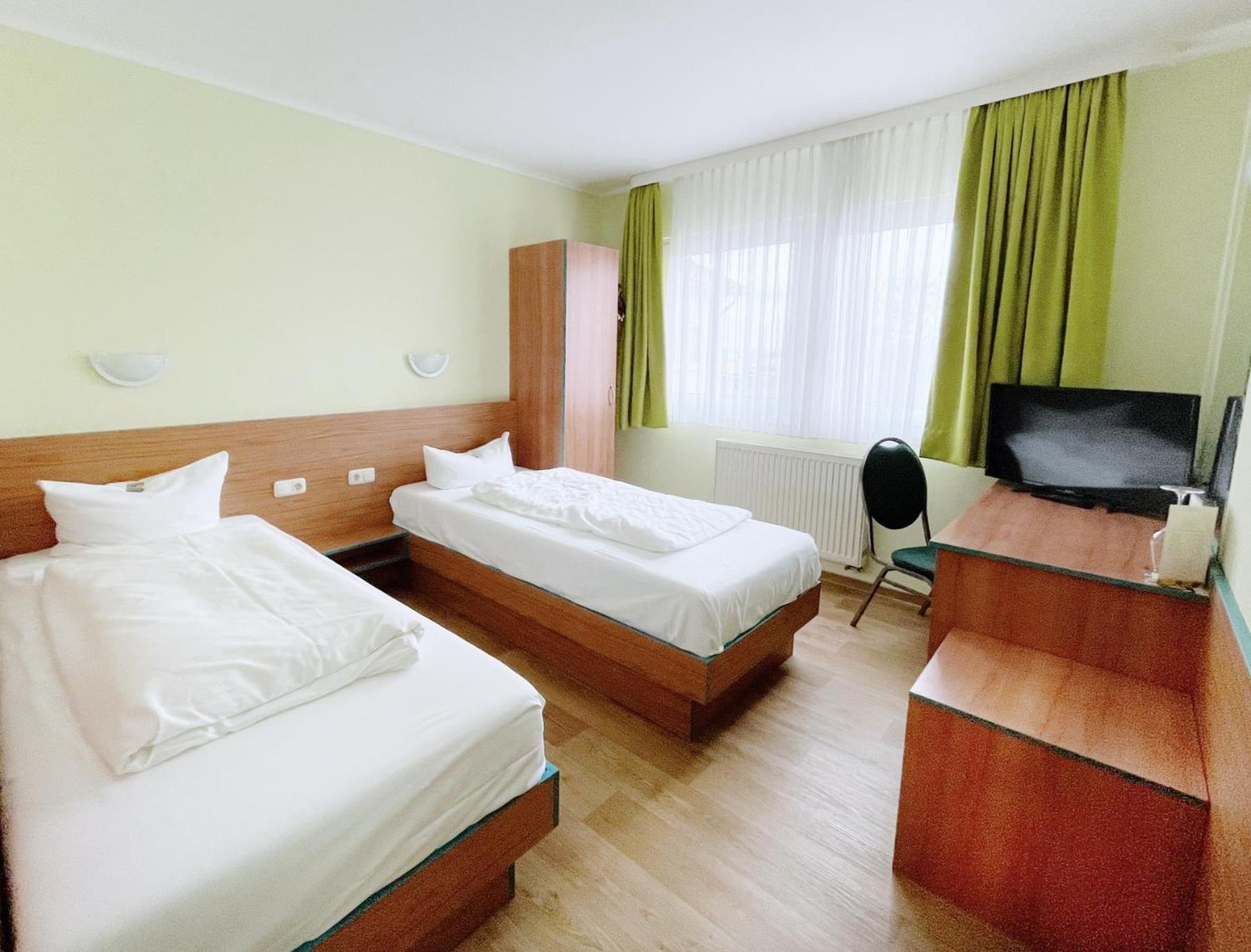 Regiohotel Halle Leipzig Airport Шкойдіц Екстер'єр фото
